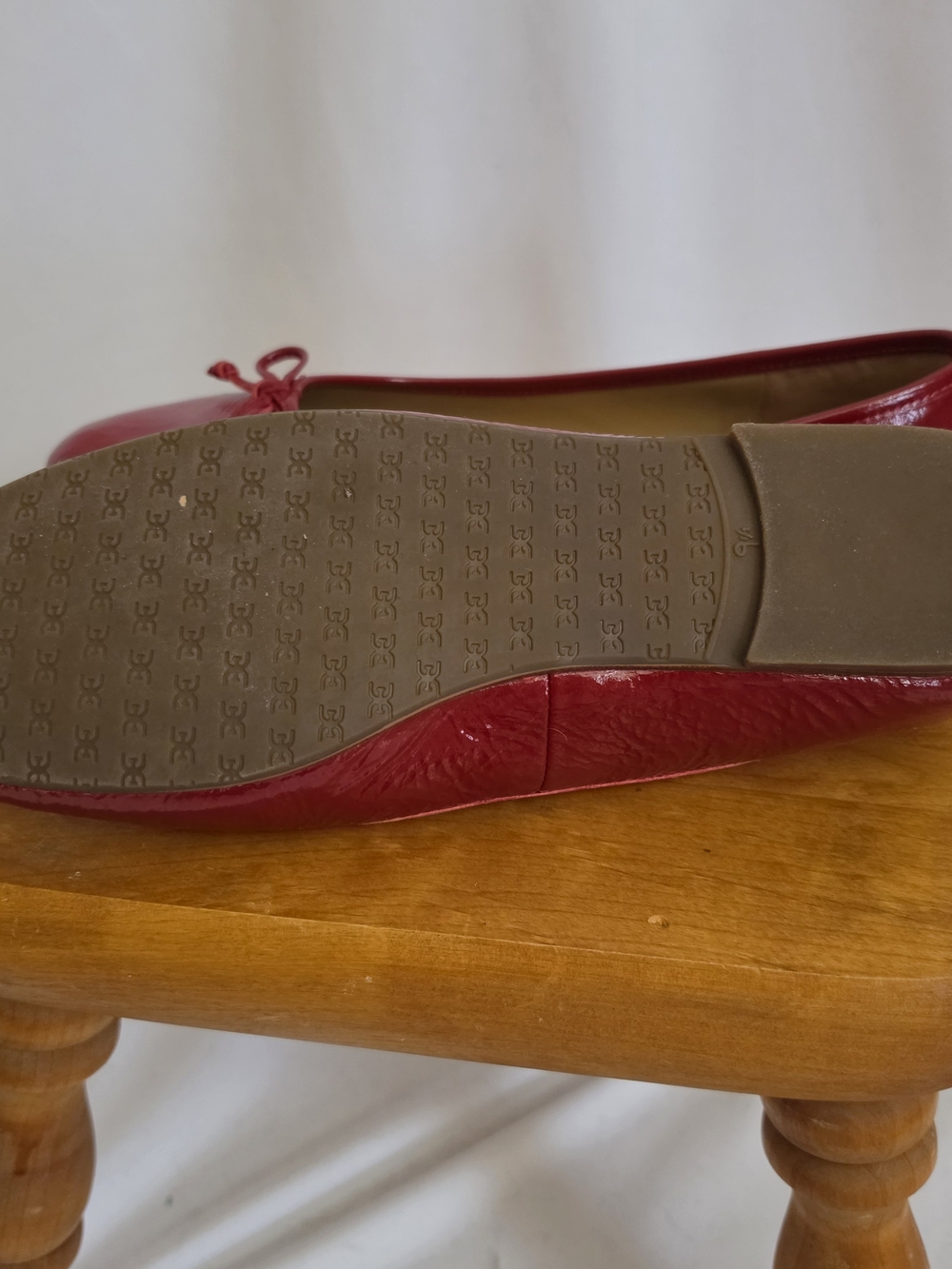 Sam Edelman Red Patent Ballet Flats with Bow - Picture 3 of 4